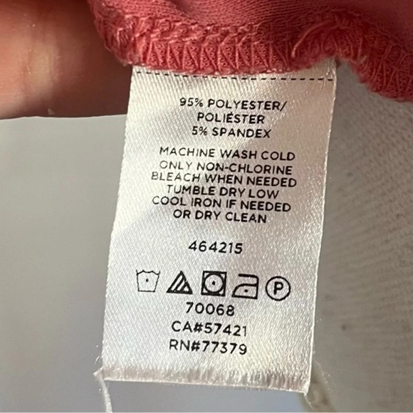 Ann Taylor • Guava Pink Pleated Cap Sleeve Blouse - Picture 5 of 5